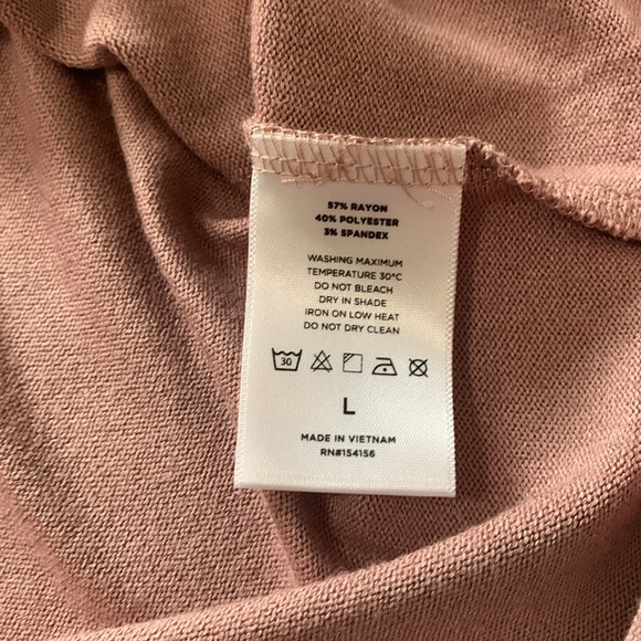 Mod Ref sweater XL - Picture 6 of 6